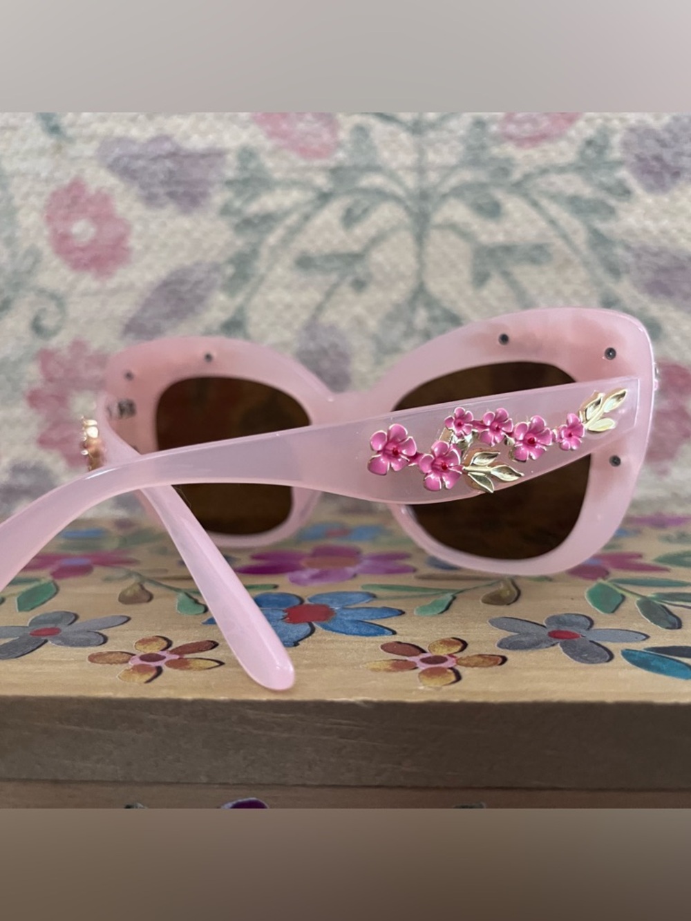 Anthropologie Floral-Trimmed Cat-Eye Sunglasses - Picture 6 of 13